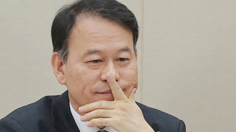  '관저 의혹' 윤한홍 의원 종합특검 출석...곧 피의자 조사