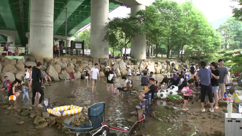 [날씨] 남부 곳곳 '폭염중대경보' 확대...피서객으로 붐비는 계곡