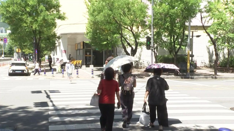 [날씨] 서쪽 극한 폭염, 수도권 첫 '중대경보'…서울 38℃
