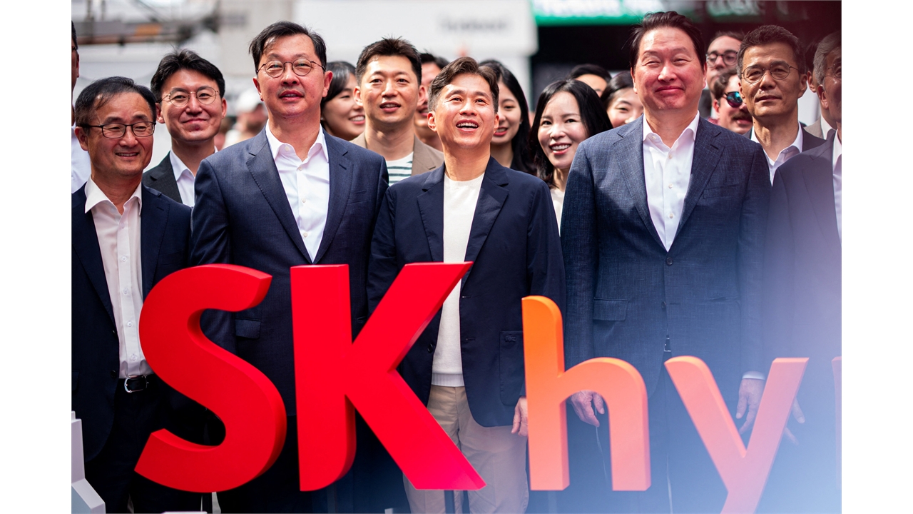 월가 "SK하이닉스 저평가"...ADR 주가 8.17% 급등