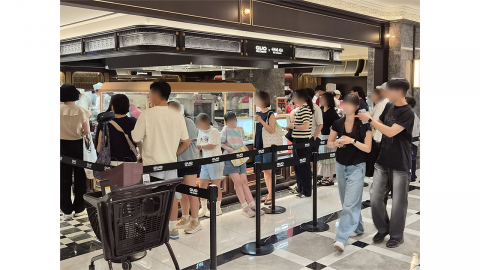 [기업] 신세계 강남 식품관, 재단장 1년 만에 구매 고객 1천만 명 돌파