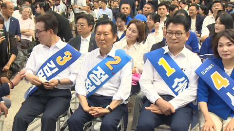 민주 전당대회 제주·인천 김민석 1위…중간 집계도 역전