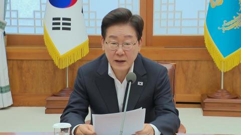 "호남 반도체 클러스터 신속히"…대통령, \'메가 프로젝트\'에 속도 [현장영상+]