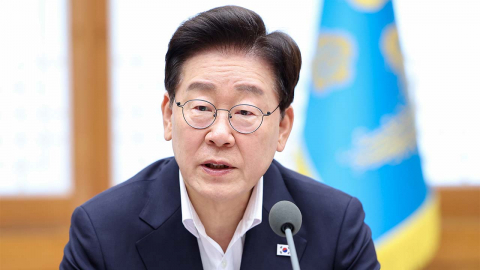 이 대통령 "속도전 넘어 전격전"…광주 군공항 2028년까지 이전 완료 추진
