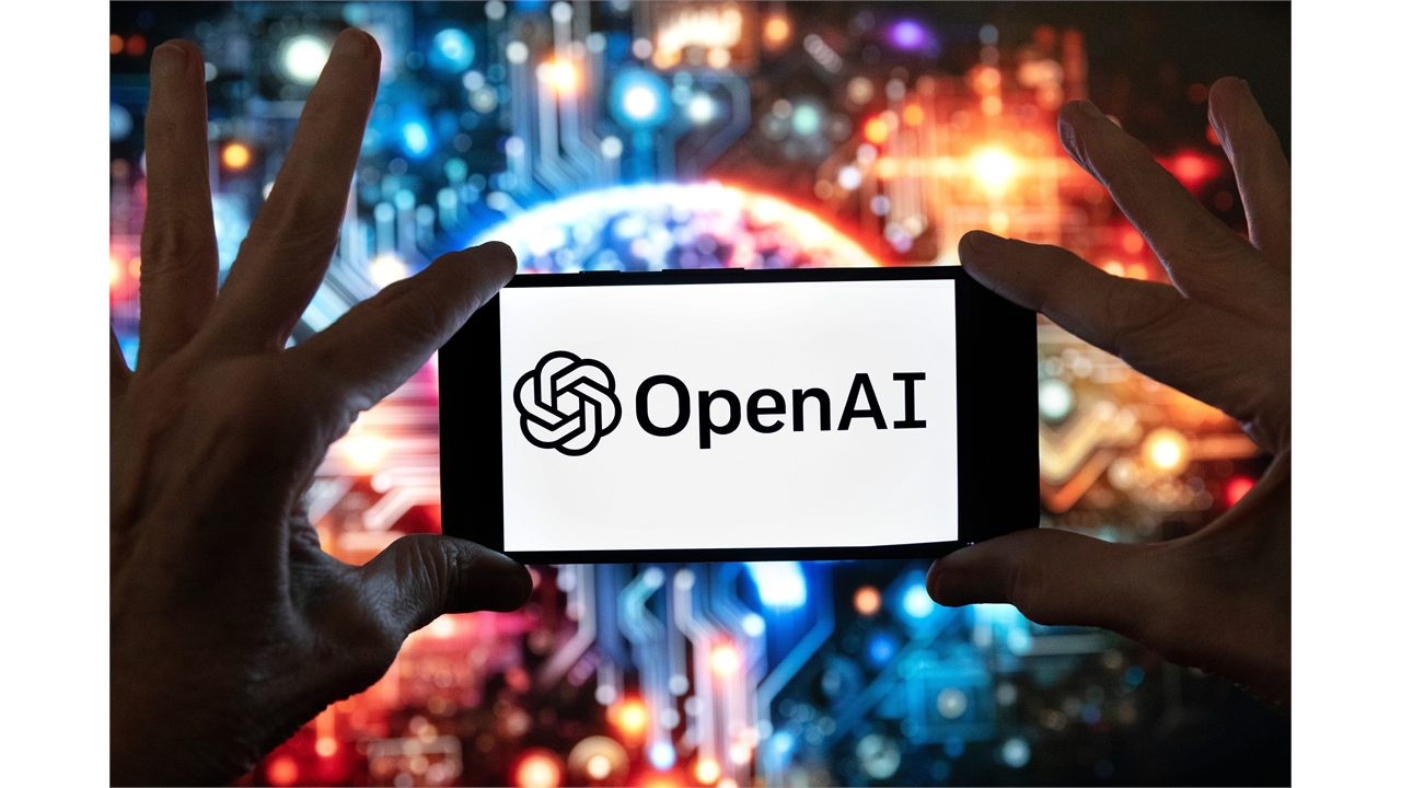 IPO 마음 급한 오픈AI, 1년도 안돼 최고 매출 책임자 교체