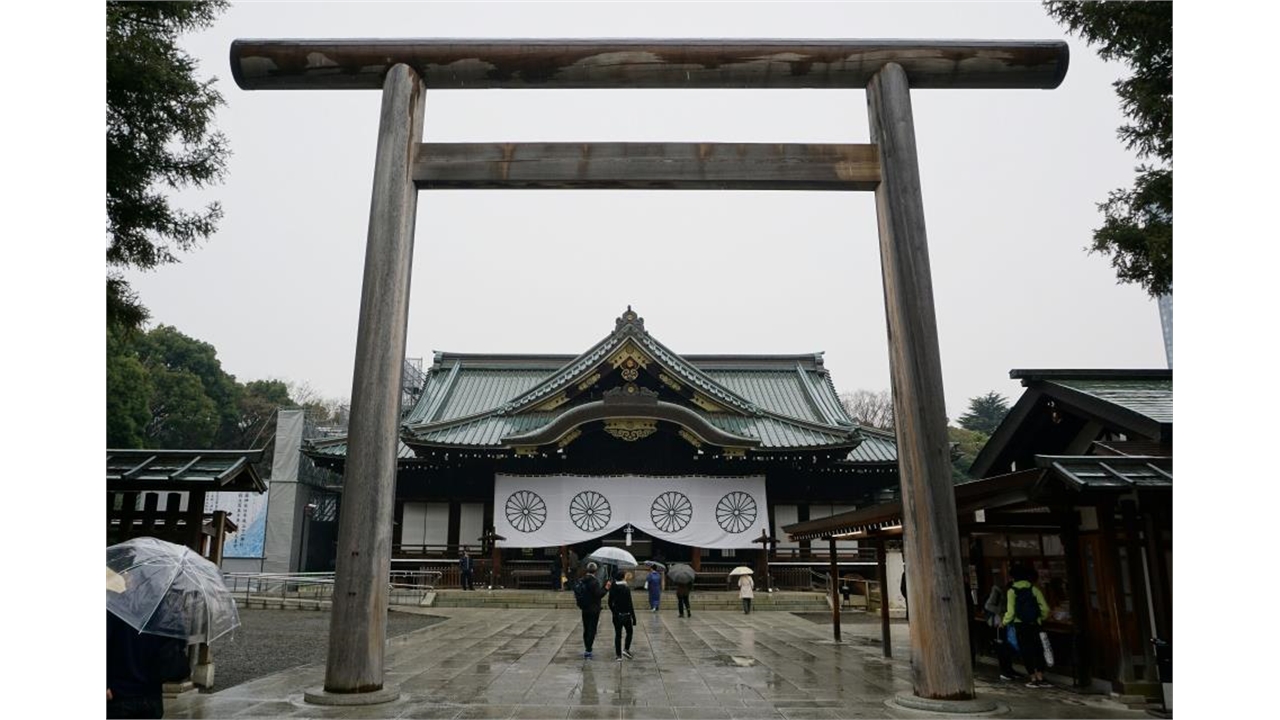 일본 자민당 핵심 집행부, 야스쿠니 단체 참배 추진