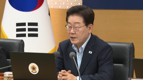 '데드크로스' 지지율, 전당대회 뒤 회복?…당 봉합·부동산·개각 촉각