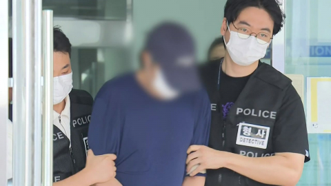 \'성남 보복 살인\' 50대 구속 송치…25일 신상공개