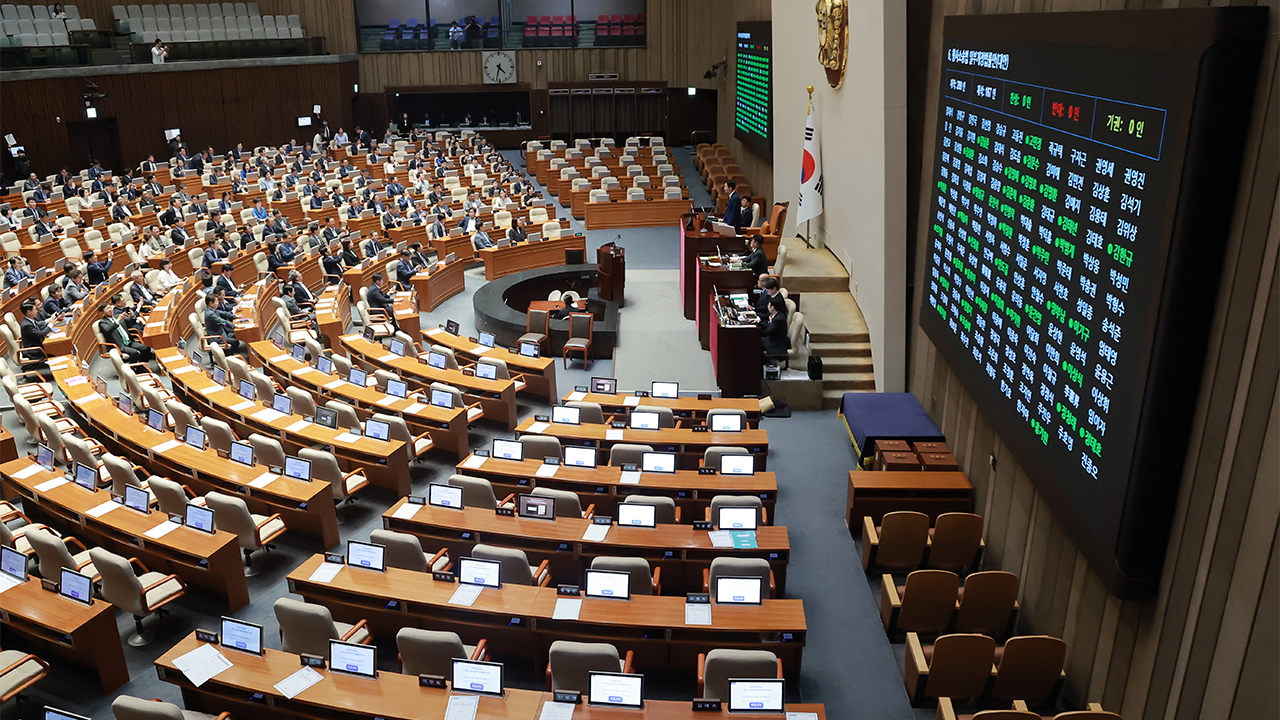이 대통령, '패스트트랙 단축'에 "일 신속하게 돌아가게 돼 기뻐"