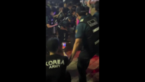 \'잠실 시위 참가자 폭행\' 50대 체포…곳곳 화재도