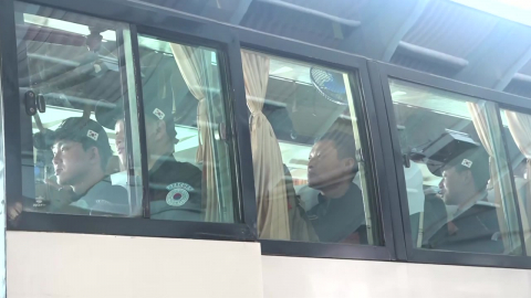 긴급구호대 수색 합류…지상 수색 본격화