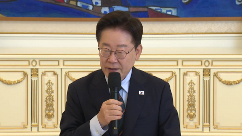 이 대통령 인적 쇄신에도 민심 '냉랭'…정상 외교로 반등 모색 주목