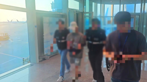 게릴라식 \'명품 라방\'…베트남 도피 \'짝퉁\' 일당 덜미