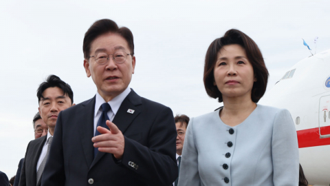  이 대통령, 귀국 직후 업무 복귀..."네팔 실종 가족 의견 경청"