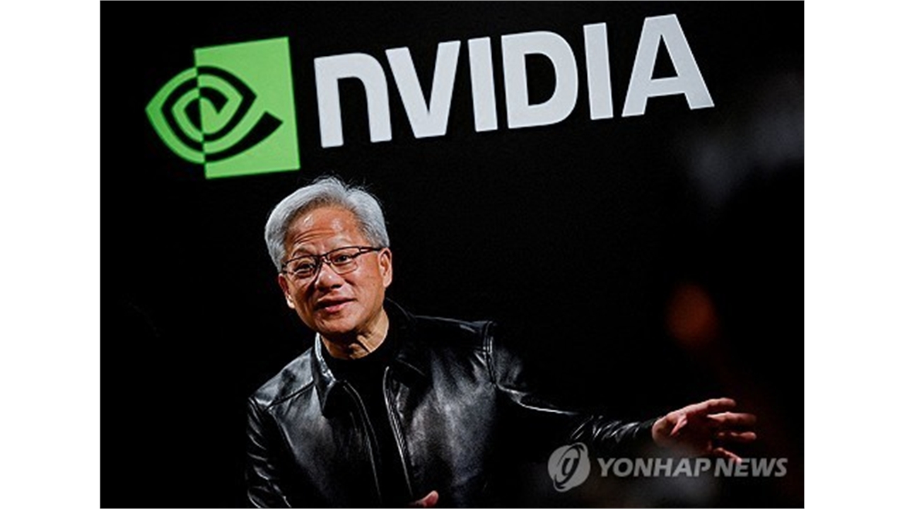 "AI 위험론은 사기"...트럼프·젠슨 황 스피커폰 통화