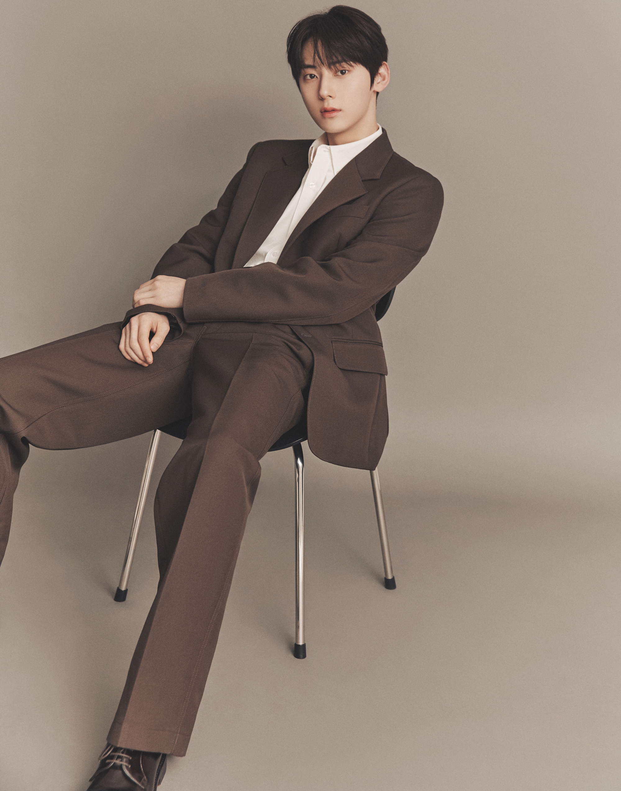  황민현, '이섭의 연애' 주인공 캐스팅…엘리트 재벌 3세 변신