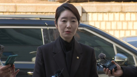  검찰, '1억 공천헌금 의혹' 강선우 1심 징역 4년 구형