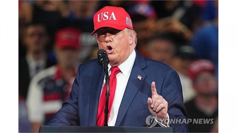"캐나다 품으면 EU와 교역 중단"...트럼프, '준회원국' 추진에 분노
