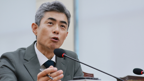 강신철 국방부 장관 후보자 청문보고서 여당 주도 채택