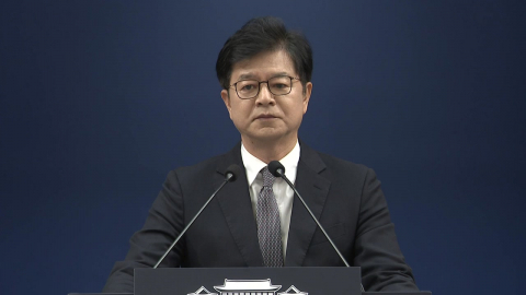 "강훈식 청와대 비서실장 오늘 오전 사의 표명" [현장영상+]