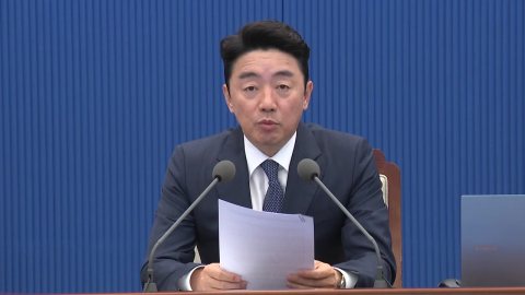 강훈식 대통령 비서실장 사의 표명…"종합적인 책임"