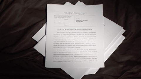 '백악관 출입 금지' 언론사 위헌 소송…트럼프 "가짜 뉴스와의 싸움"