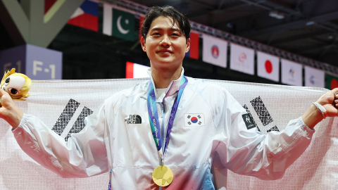 오상욱 '2연패'...한가위 첫날 금빛 선물 쏟아지나