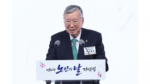 [기업] 이중근 "노인 연령 75세까지 단계적 상향 필요"