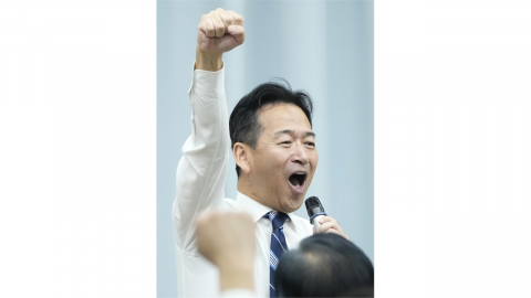 일본 공명당 신임 대표 "재일한국인 3세 출신...대졸 후 귀화"