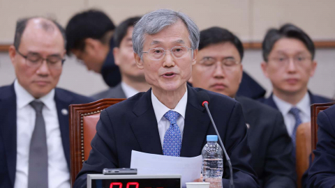 조희대 "대법관 제청권 간섭은 위헌"…민주 "질의하는 게 위헌인가"