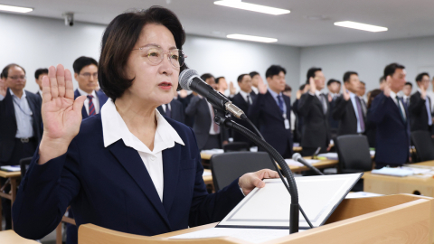 '김지용 반대' 추미애 국감 출석…헌재선 '재제청' 재격돌