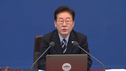 이 대통령 "국가 간 이견 있기 마련…굴종·사대는 지양해야"