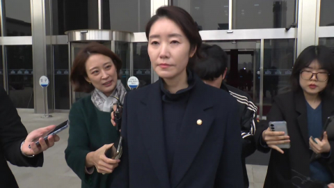'공천 헌금' 강선우 의원, 1심 징역 2년 6개월…법정서 재구속