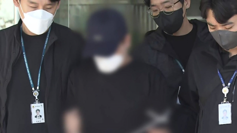 생후 2개월 딸 때려 숨지게 한 친아버지 구속