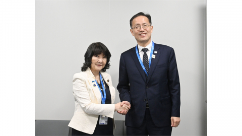 한·일, 100억 달러 규모 통화스와프 3년 연장 합의