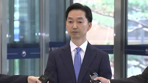 김지용 중수청장, 임명 후 첫 도어스테핑…"조기 안착시킬 것" [현장영상+]