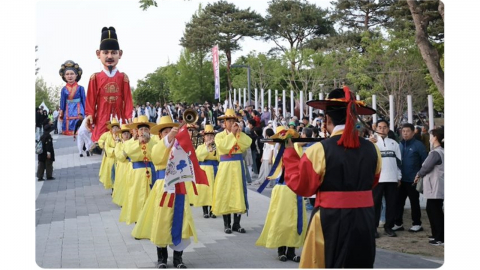 '조선시대로의 여행'...경기 여주 오곡나루축제 개막