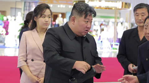 \'연례행사\' 김정은 사망설, 루머 반복 배경은?