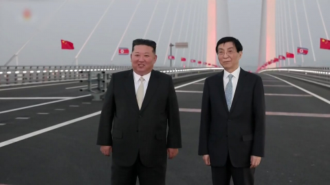 북, 김정은 방중 대대적 보도…파격 방중 속내는?