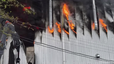전남광주 폐기물처리장 큰불…비닐하우스 끼임사고