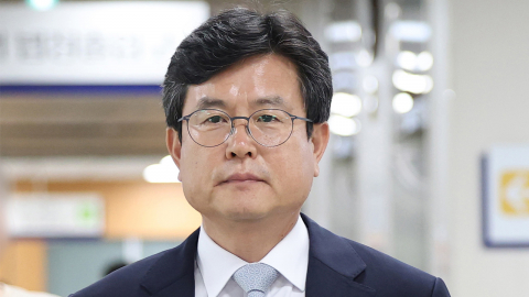 \'계엄선포문 사후작성\' 강의구 징역 1년 6개월 확정