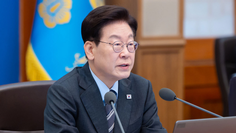 이 대통령 "중수청장 국무회의 참석, 비정상의 정상화"