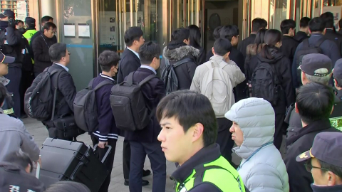  선관위 특검, 핸드볼경기장 내부 진입…곧 본격 검증