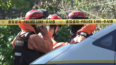 새카맣게 타버린 구룡마을…경찰·소방 현장조사