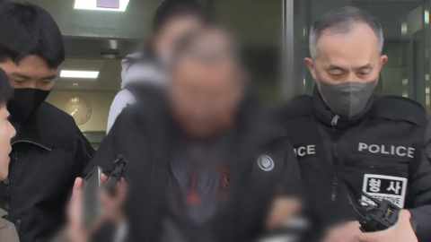 \'역삼동 연쇄 방화\' 70대 구속 송치…"유일한 탈출구에 불"