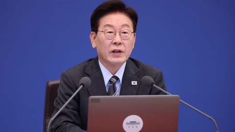 이 대통령 "코피 터지는 해외 순방"…야권 지적에 반박