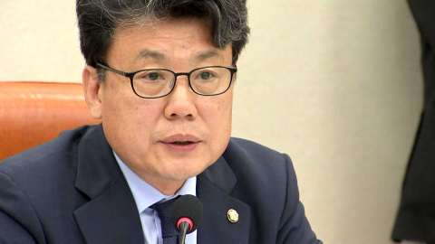 진성준, 미국 비자 발급…"국가적 참사" vs "반국익적 행태"