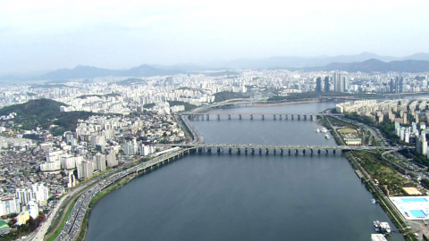 서울 아파트 매물 8만 육박…매수 위축에 거래 '뚝'