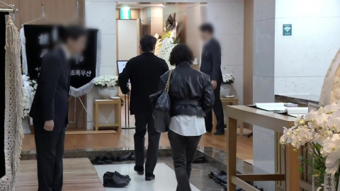최불암 빈소 이틀째 조문 행렬…"아버지이자 선생님"