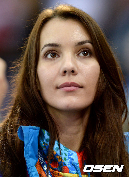 사진]경기 지켜보는 러시아 미녀 | Ytn